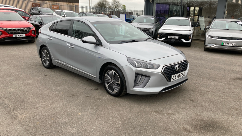Hyundai IONIQ 1.6 GDi Plug-in Hybrid Premium SE 5dr DCT Hatchback